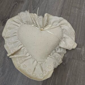 Country Style Lacey Heart Pillow